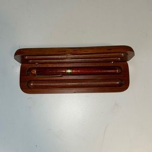 Vintage Quill Pen with wooden box